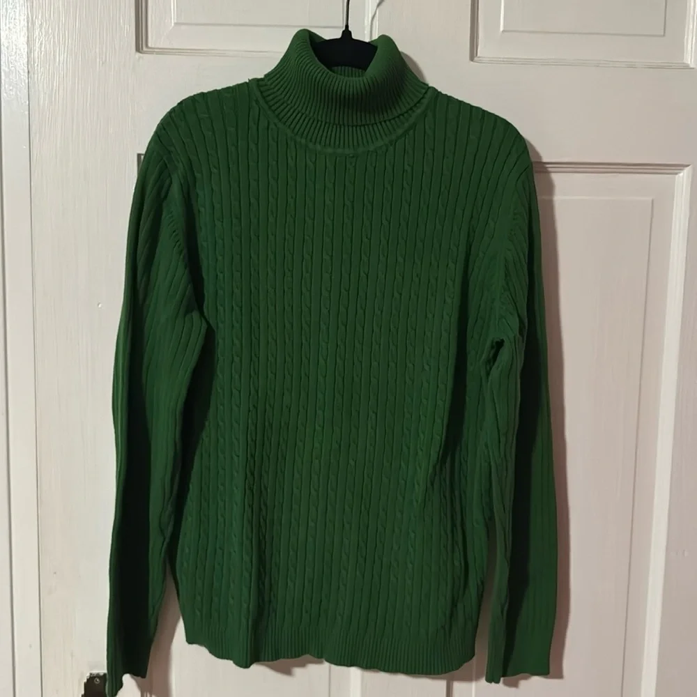 Evan Picone Women's Cable Knit Sweater Green Size Large
